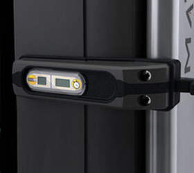 MATRIX VERSA VS-S71P Разгибание ног сидя